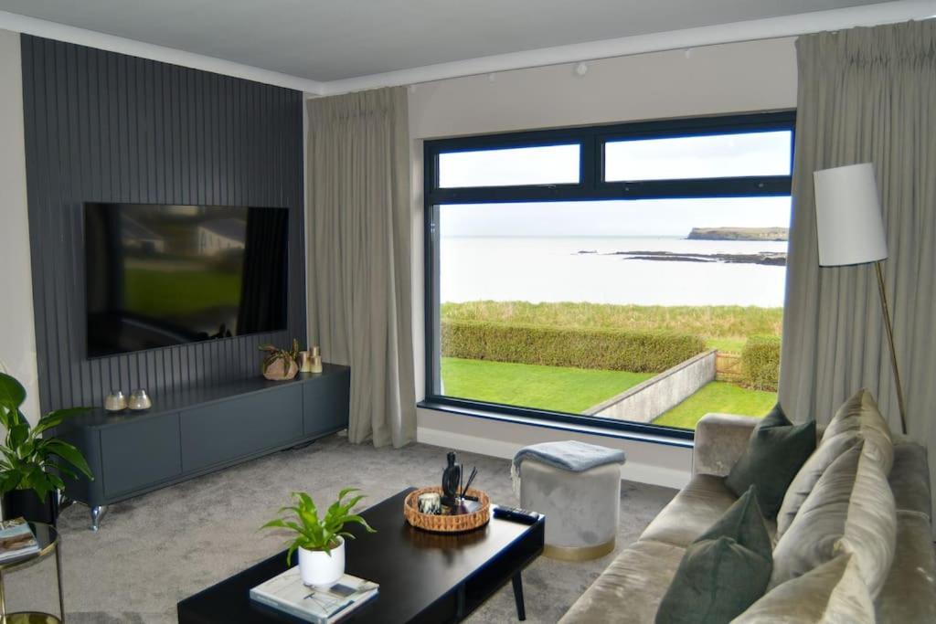 Shoreline Portballintrae North Coast Views Near Giants Causeway & Royal Portrush Екстериор снимка