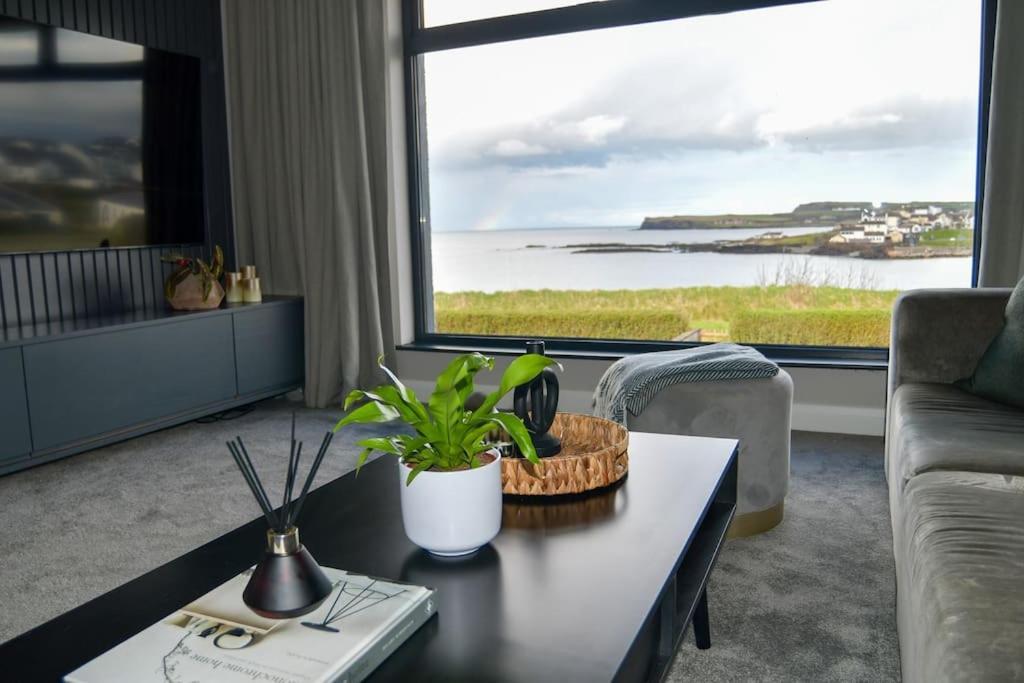 Shoreline Portballintrae North Coast Views Near Giants Causeway & Royal Portrush Екстериор снимка